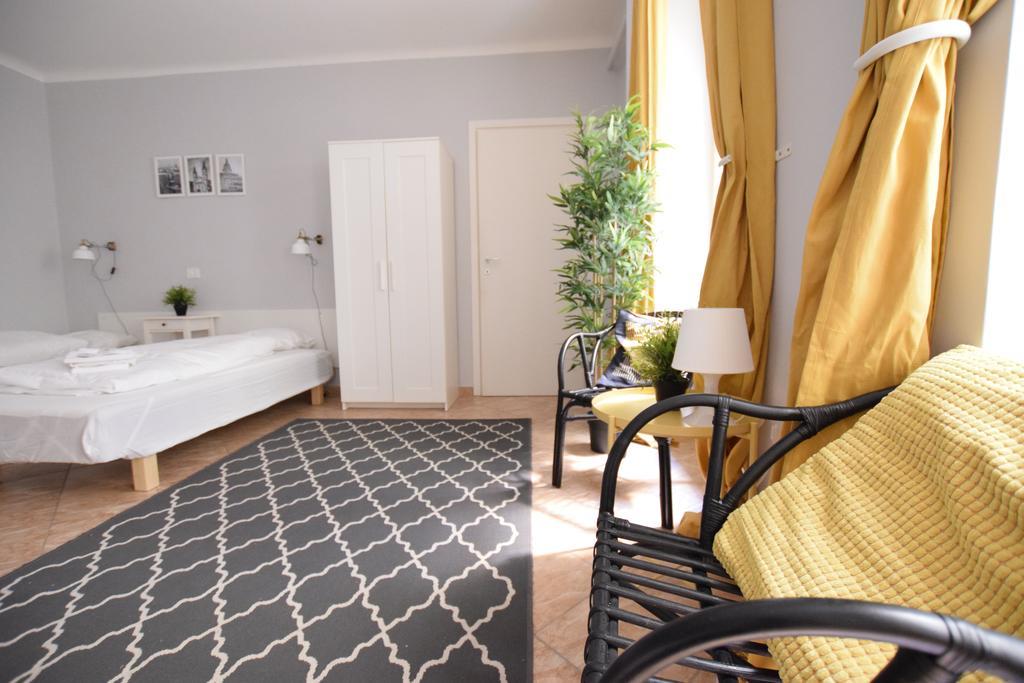 Budget Apartment by Hi5 - Révai köz Budapest Exterior foto